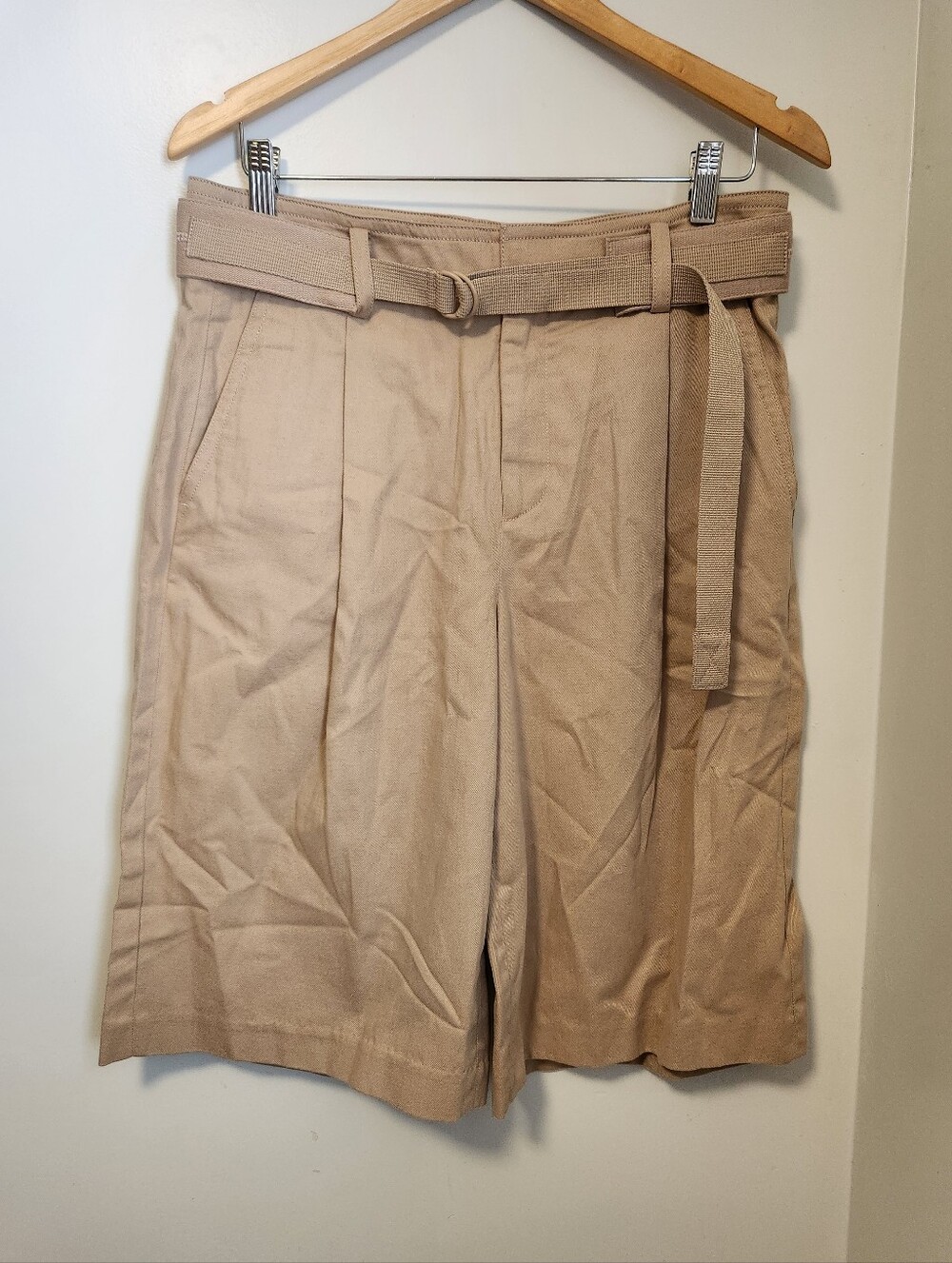 Vince Cotton/linen Pleated Bermuda Shorts